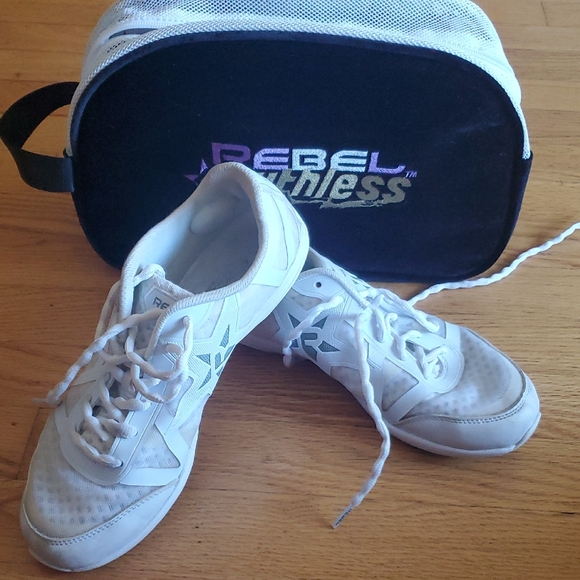 Rebel Ruthles Size 8 Used - Picture 1 of 5